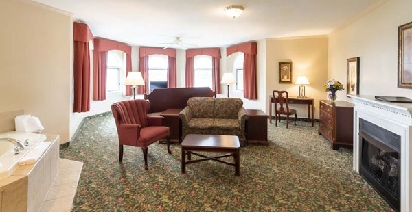 Vinifera Inn-Turret Rooms Photo 2